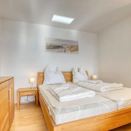 - Haus A, App 0a0704 Appartement *